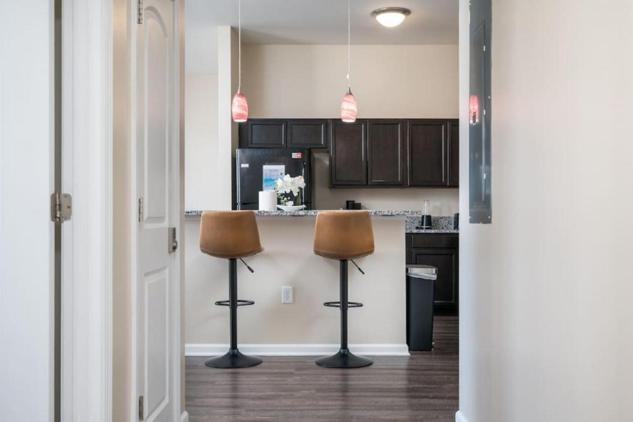 インディアナポリスPrivate Bed Downtown Indy - Sharedアパートメント エクステリア 写真